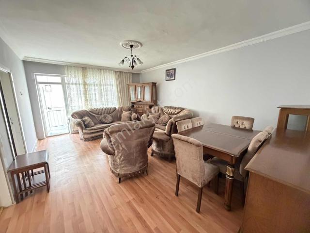 Kuzey Emlak'tan Demetevler Metro Yakını 3+1 Ful Eşyalı Daire