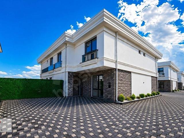 KUZEY MARMARAYA 2 DK 5,5+1 SATILIK VİLLA
