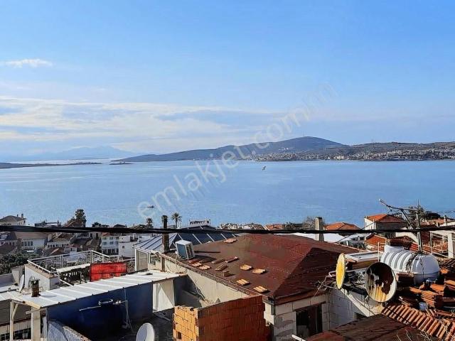 Kuzey Sancak'tan Deniz Manzaralı Loft Rum Evi