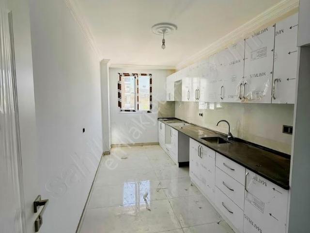 Kuzey Sancak Gayrimenkul Den Altınovada Kiralık Daire