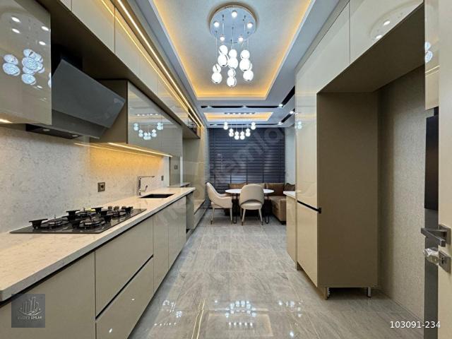 KUZEY'DEN ULTRA LÜX SİTE'DE 4+1 K.OTOPARKLI HASTANE YAKINI DAİRE