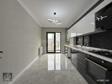 KUZEY'DEN FIRSAT 2+1 ASANSÖRLÜ K.OTOPARKLI FULL YAPILI DAİRE