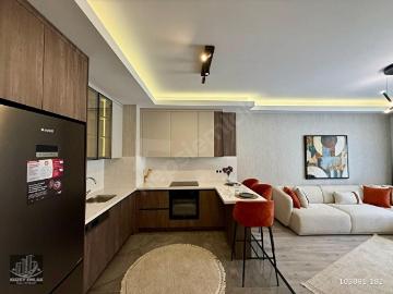 KUZEY'DEN ÇİFT BLOKLU SİTE'DE 2+1 K.OTOPARKLI ULTRA LÜX DAİRE
