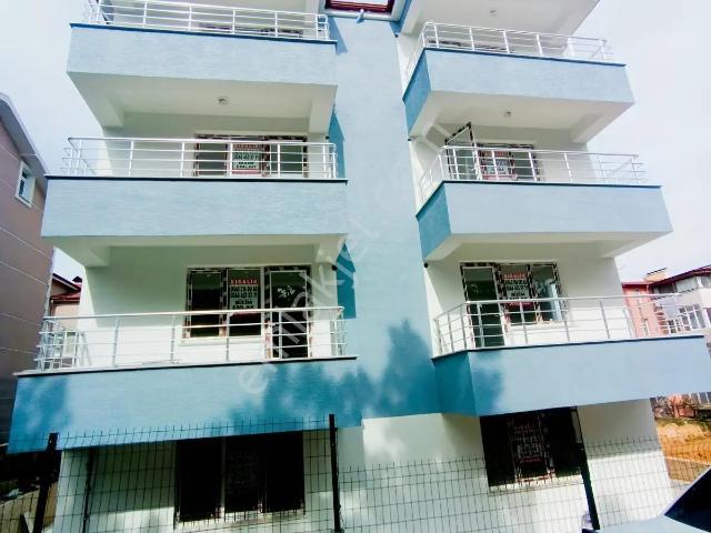 Kuzeykent'te Hastane Ve Üniversiteye Yakın Balkonlu Kiralık 2+1