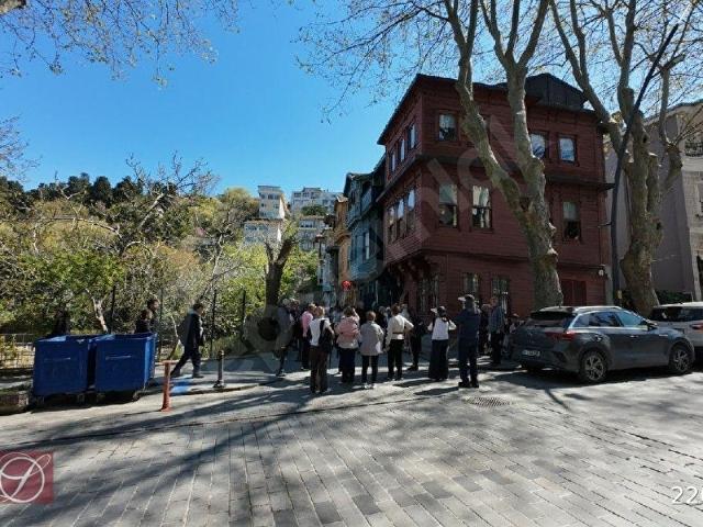 KUZGUNCUK MERKEZDE DEPREM YÖNETMELİĞİNE UYGUN 2 ODA 1 SALON 90 METREKARE DAİRE