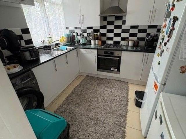 Kynaston Wood, Harrow HA3, 4 bed terraced house to rent, £2,399 pcm | PrimeLocation