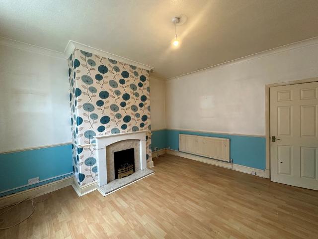 Kyan Street, Burnley BB10, 2 bed terraced house to rent, £600 pcm | PrimeLocation