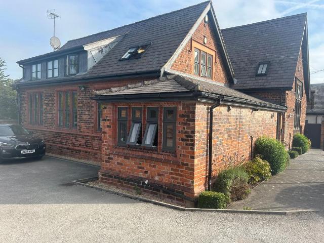 Kydds Wynt, Frodsham, WA6 2 bed flat to rent £1,025 pcm £237 pw
