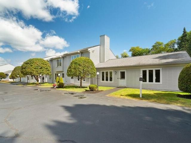 Kyle Dr, Newport, Condo For Sale
