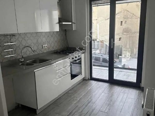 Kyra Yapı'dan Serhat Nefes Evlerinde 2+1 Satılık Daire