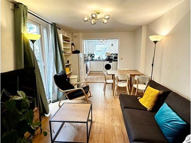 Kyverdale, London N16, 4 bed flat to rent, £4,300 pcm | PrimeLocation