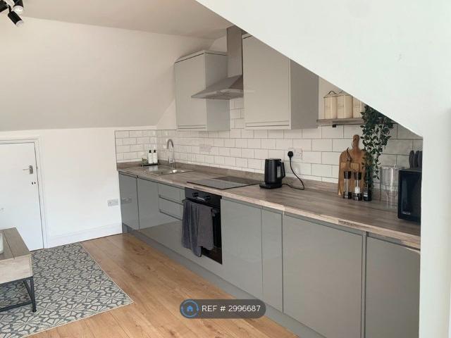 Kyverdale Road, London N16, 1 bed flat to rent, £1,900 pcm | PrimeLocation