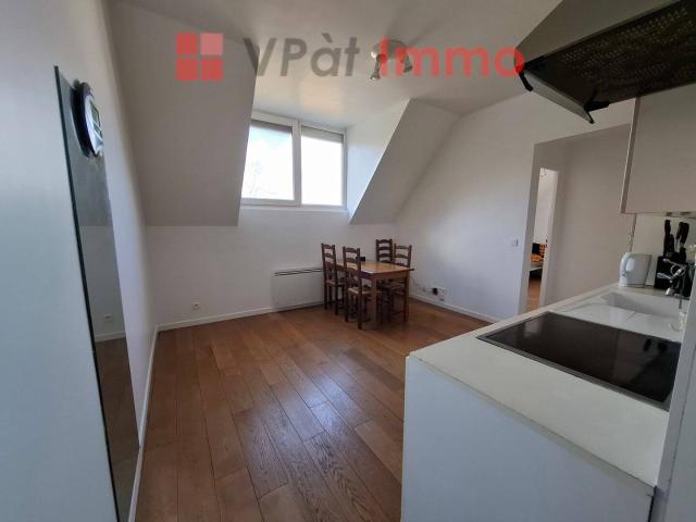 L28 APPARTEMENT 3 PIECES MEUBLE 43m²