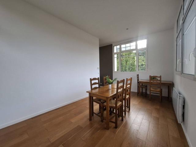 L37 DEUX PIÈCES MEUBLÉ 43,65 m² GIF SUR YVETTE QUARTIER