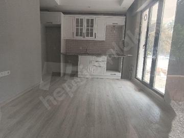 L. MERKEZDE ÖNCÜ FIRIN MEVKİ SIFIR BİNADA HİÇ OTURULMAMİS 1+1 50 M2 LÜX DAİRE