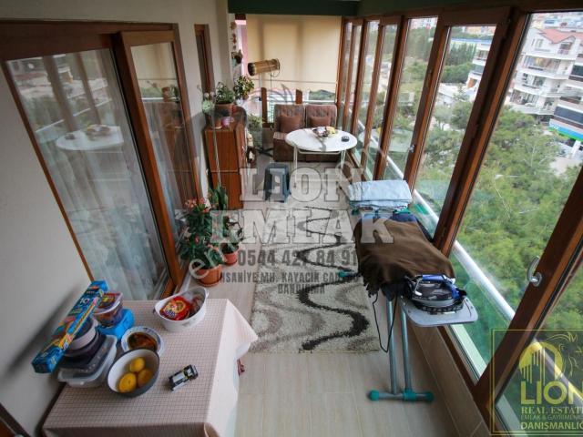 Lıon Emlak'tan Erdek Yalı Mahallesinde 5+1 Satılık Dubleks Daire