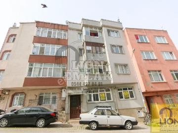 Lıon Emlak'tan Sunullah'ta 2+1 Merkezi Konumda Fırsat Daire