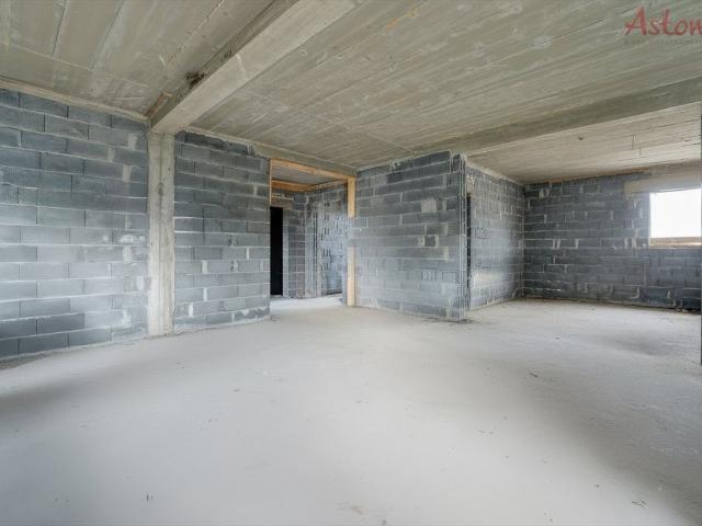 Przestronny dom 208 m² z garażem i dużą działką