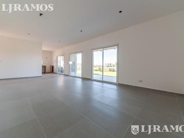 L.J.Ramos Brokers Inmobiliarios