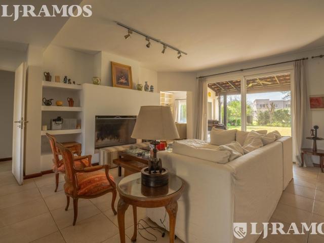 L.J.Ramos Brokers Inmobiliarios