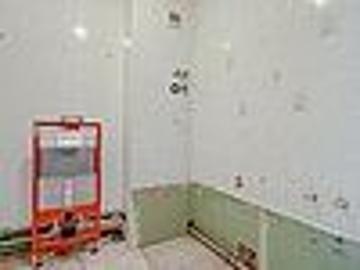 l Tolle 4 Raumwohnung l 2 Bäder l 2 Balkone l ruhige familiäre Lage