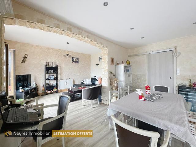 La Talaudière T2/T3 en bon état/Chauffage ind/Terrasse/Gar