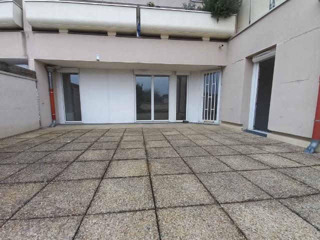 LA TOUR DU PIN Appartement Type 5