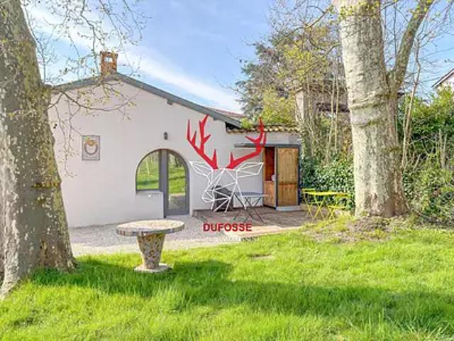 La Tour de Salvagny 69890 Achat / Vente appartement 2 pièces t2 au dernier étage parking