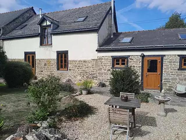 La Trinité Porhoët 56490 Achat / Vente maison 4 pièces t4 piscine jardin