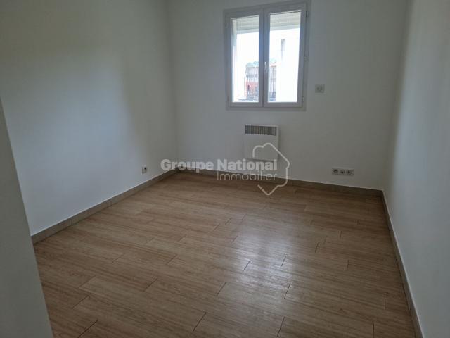 LA VALENTINE PROCHE COLLEGE RUISSATEL T3 65 M2 Balcon Parking Cave