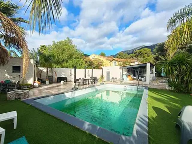 La Valette du Var 83160 Achat / Vente maison 6 pièces t6 piscine