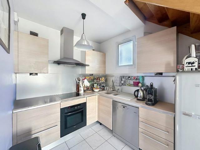 LA VARENNE DUPLEX DERNIER ETAGE