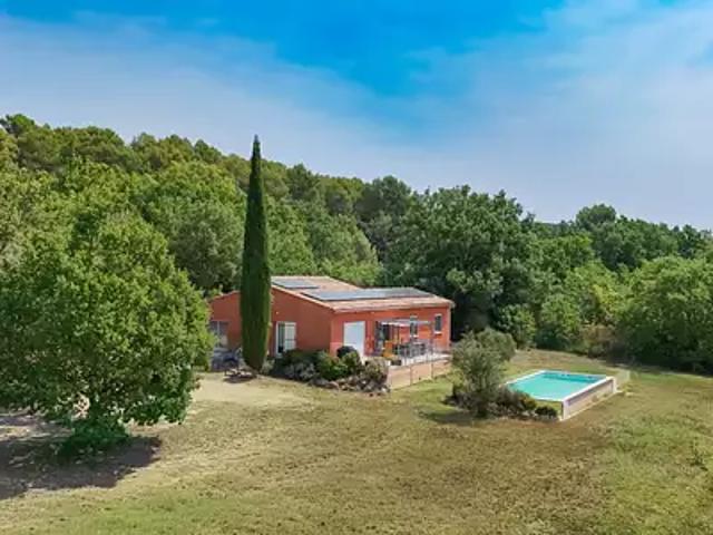 La Verdière 83560 Achat / Vente maison 5 pièces t5 piscine jardin