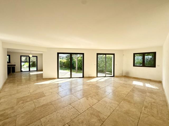 La Vergedal AIX EN PROVENCE 4 pièce s 180 m2
