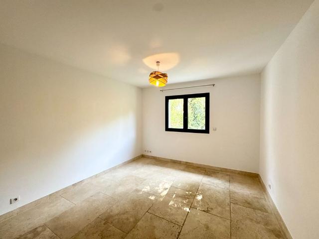 La Vergedal AIX EN PROVENCE 4 pièce s 180 m2