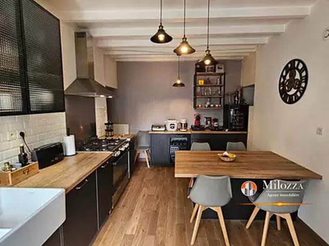 La Verpillière 38290 Achat / Vente maison 4 pièces t4 au dernier étage parking