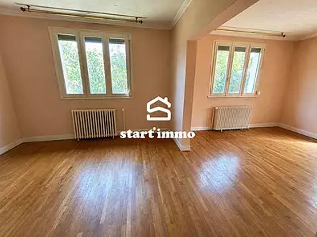 La Vèze 25660 Achat / Vente maison 8 pièces t8 au dernier étage terrasse