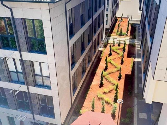 LA VİDA ÜSKÜDAR SİTESİNDE ARA KAT 2+1 DAİRE
