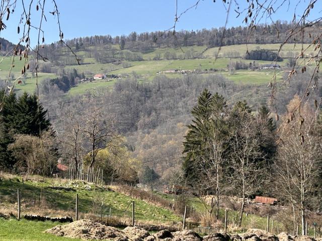 La vie dans un hameau avec cette vue, franchement c'est unique !