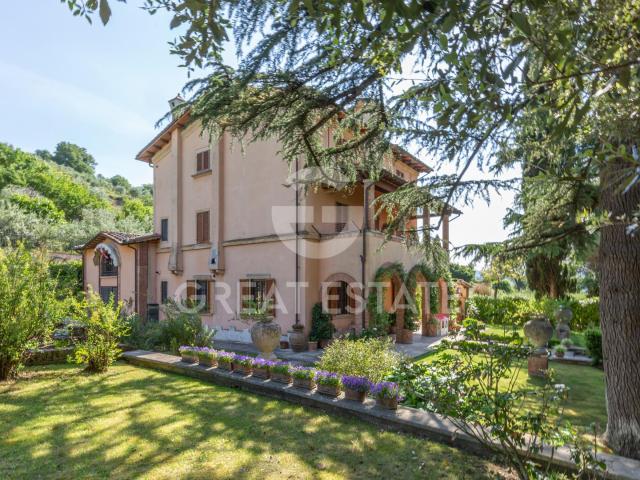 La Villa in Campagna 489m² Cetona