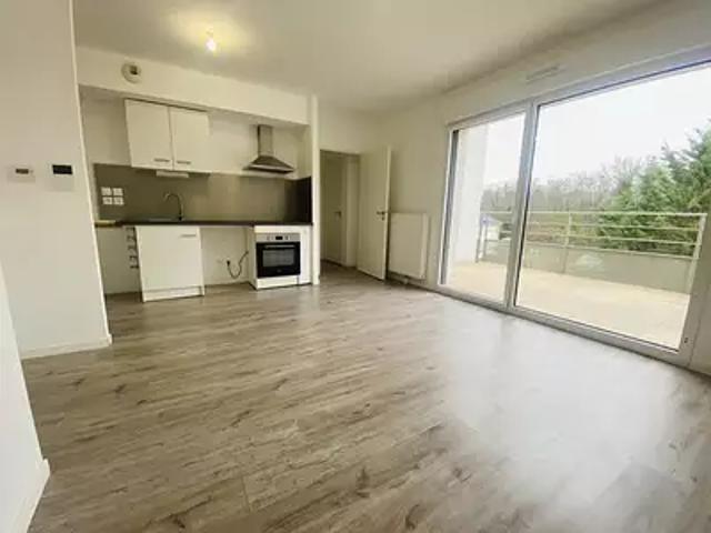 La Ville aux Dames 37700 Achat / Vente appartement 2 pièces t2 terrasse