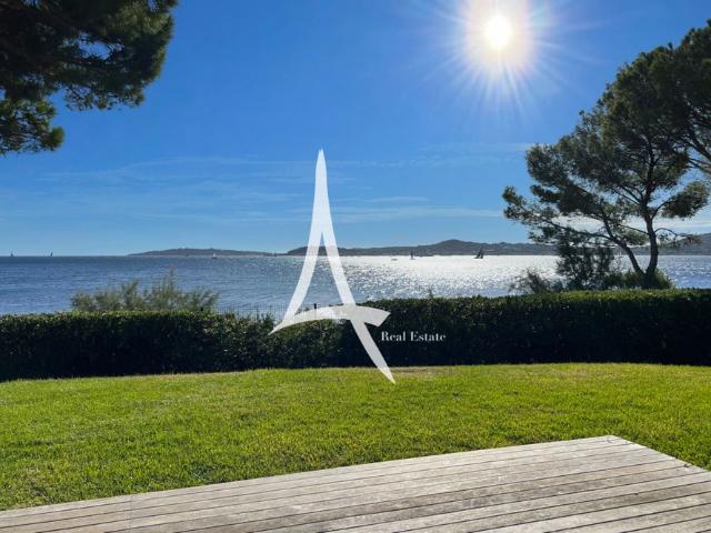 La Voile, Villa Bord de plage