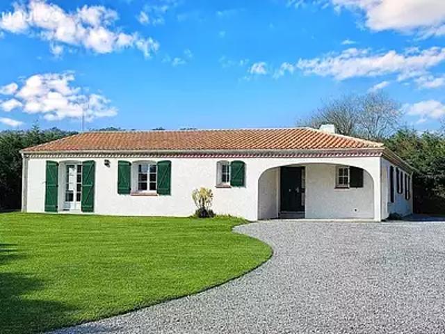 La Barre de Monts 85550 Achat / Vente maison 5 pièces t5 piscine