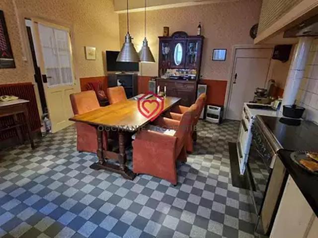 La Bastide de Sérou 09240 Achat / Vente maison 8 pièces t8 au dernier étage
