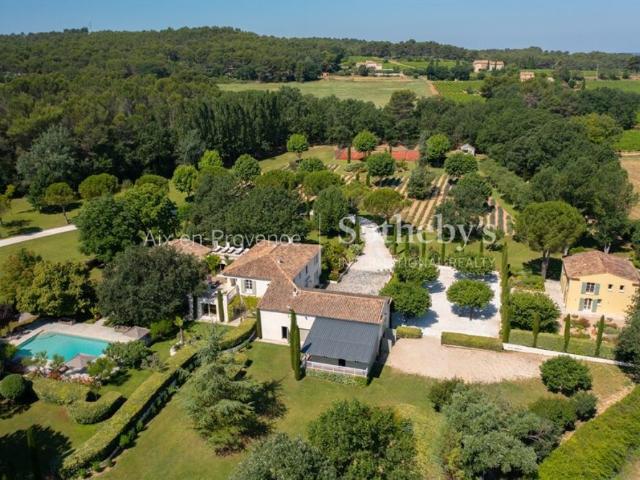 La Bastide des Victoires, Une Superbe Propriété où le Sport devient un Art