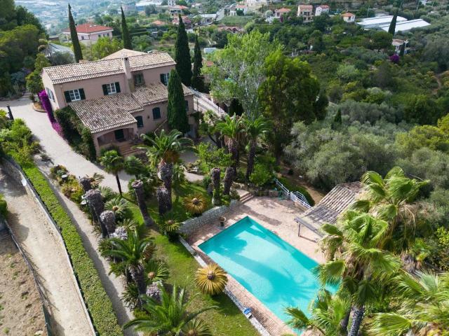La Bastide Provencale Sanremo / Bussana 800m² Sanremo