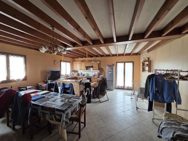 LA BAZOGE, MAISON DE 125 M2 DE 5 PIECES