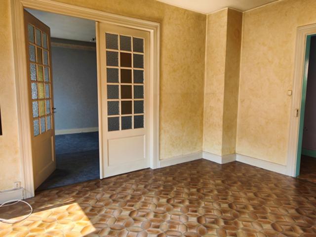 La Broque, à deux pas du centre ville, grand appartement sur