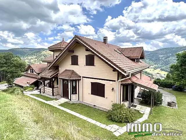 La Bresse 88250 Achat / Vente appartement 3 pièces t3 au dernier étage terrasse