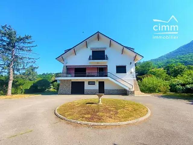 La Buisse 38500 Achat / Vente maison 8 pièces t8